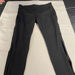 Free people movement Solid Infinity Black Cutout Cropped Leggings SzM